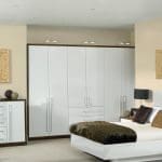 Bella High Gloss White / Style: Venice