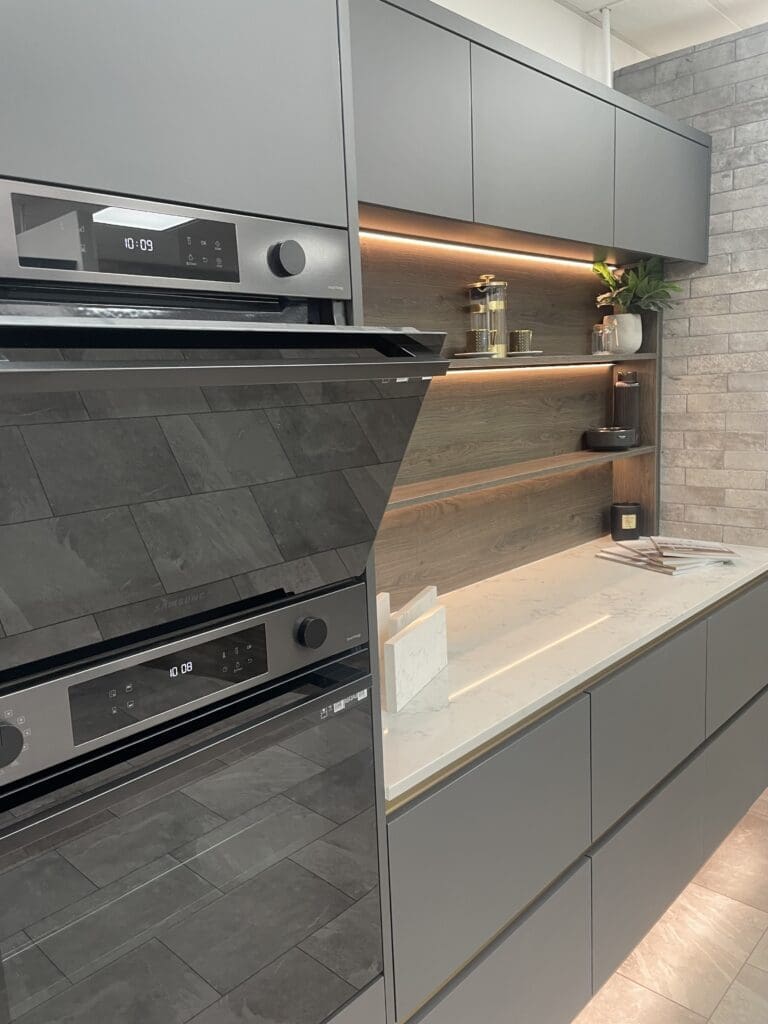 | Kitchen Showroom image00012