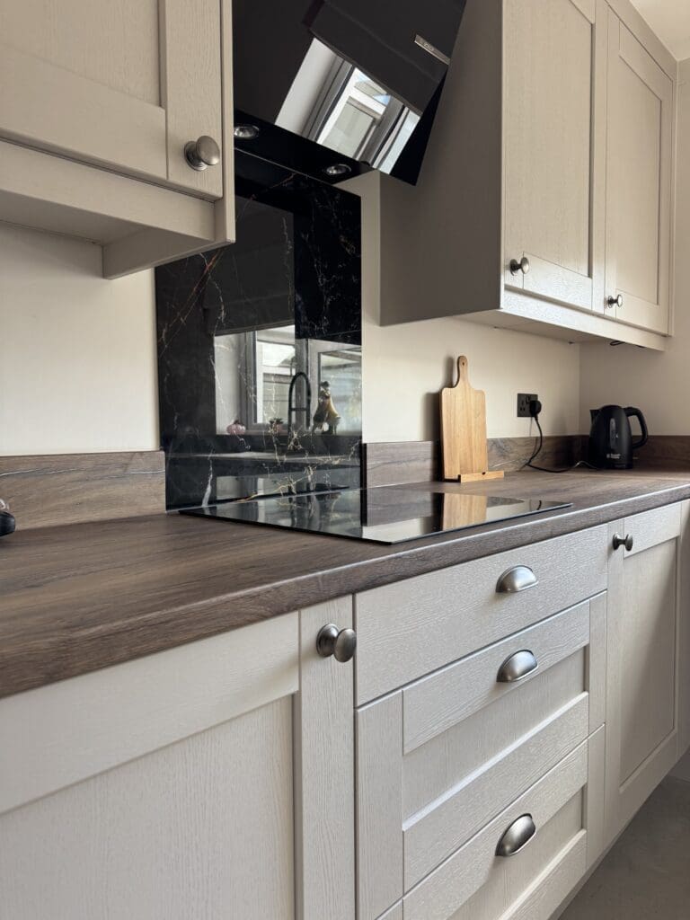 All Things Tefore | Elegant Kensington Cashmere Kitchen – Designed, Supplied & Installed in Redditch All Things Tefore | Elegant Kensington Cashmere Kitchen – Designed, Supplied & Installed in Redditch