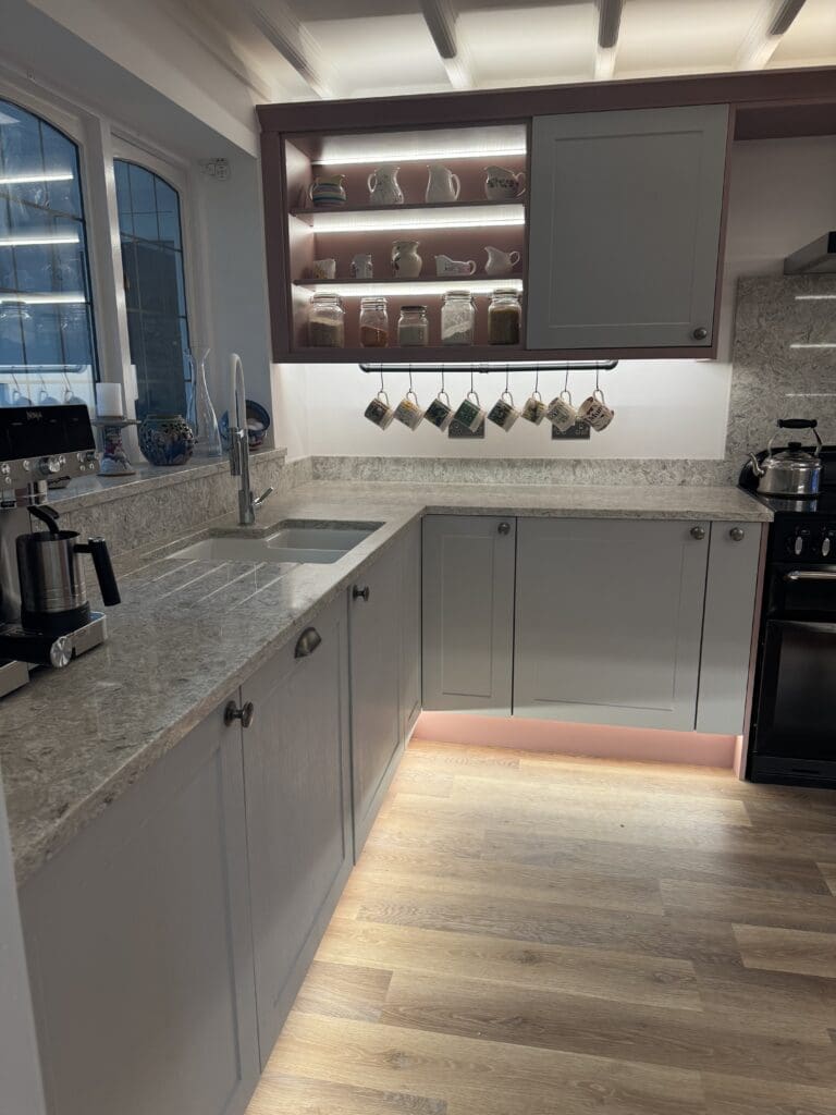 Kitchen Tips | A Stunning Return Transformation: From Dated to a Family-Approved “Barbie Dream” Kitchen Kitchen Tips | A Stunning Return Transformation: From Dated to a Family-Approved “Barbie Dream” Kitchen