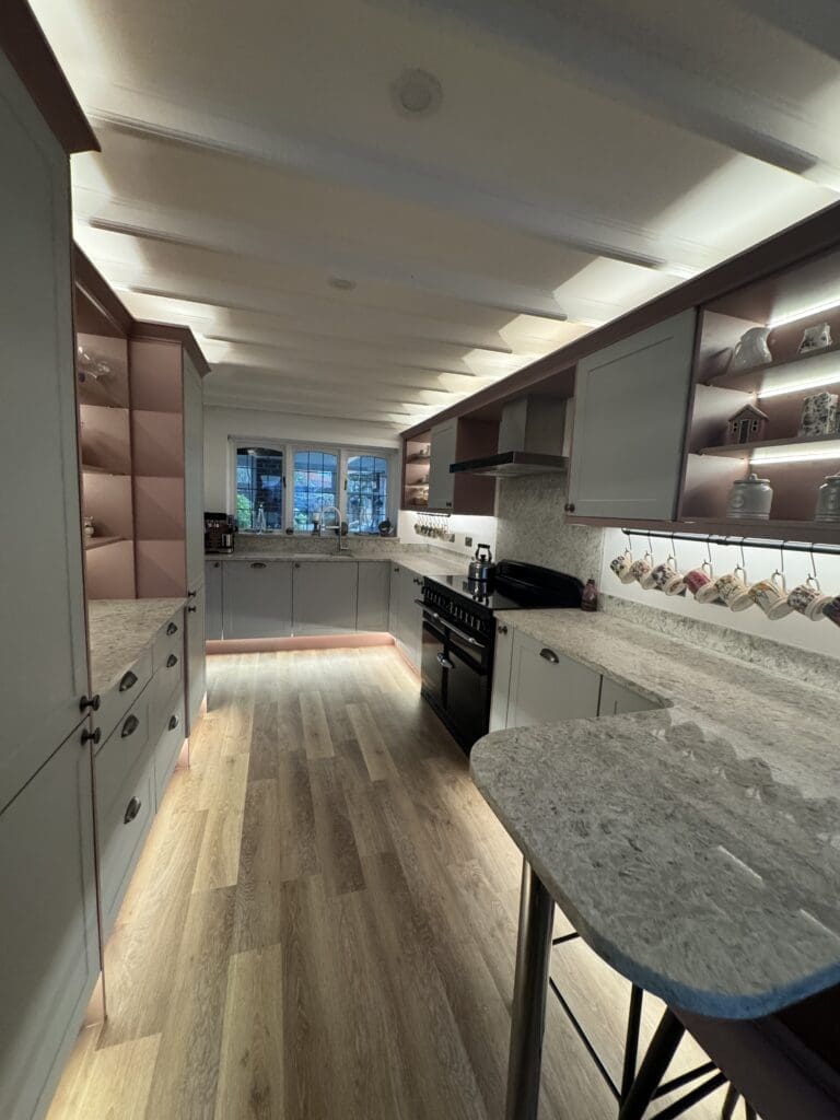 Kitchen Tips | A Stunning Return Transformation: From Dated to a Family-Approved “Barbie Dream” Kitchen Kitchen Tips | A Stunning Return Transformation: From Dated to a Family-Approved “Barbie Dream” Kitchen