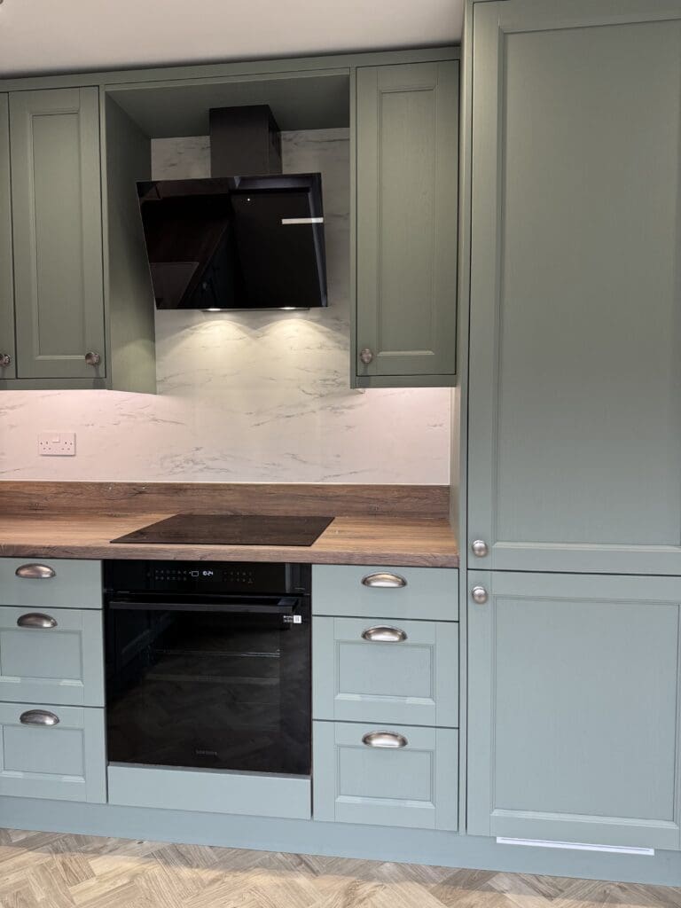 Recent Projects | Kitchen Transformation in Redditch: A Stunning Green Shaker Before & After Recent Projects | Kitchen Transformation in Redditch: A Stunning Green Shaker Before & After